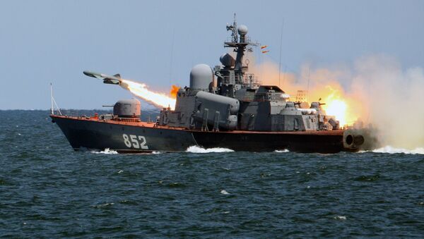 Diễn tập chiến thuật của tàu chiến thuộc Hạm đội Baltic. - Sputnik Việt Nam