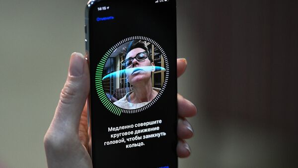 Thiết lập Face ID trên iPhone X mới của Apple - Sputnik Việt Nam
