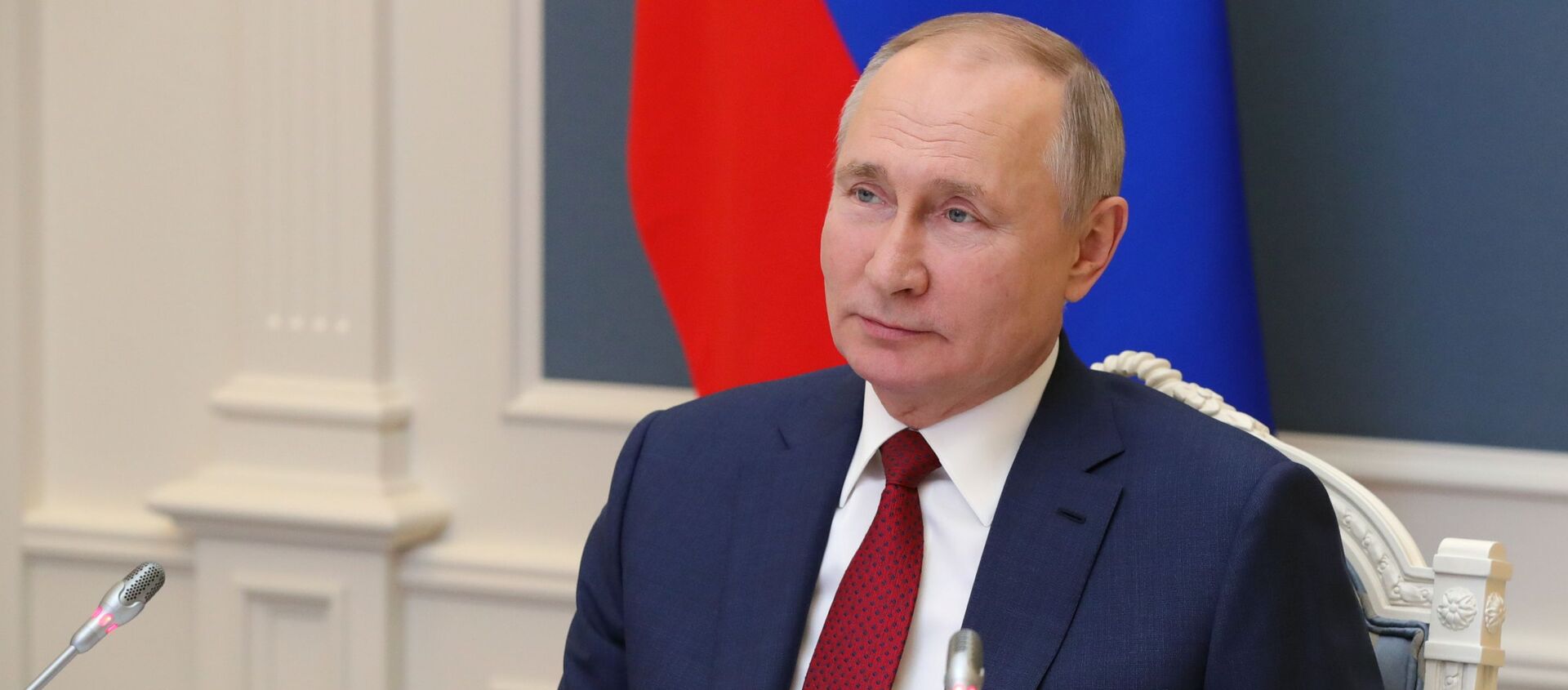 Tổng thống Nga V.Putin phát biểu tại phiên thảo luận của Diễn đàn trực tuyến Chương trình nghị sự Davos 2021 - Sputnik Việt Nam, 1920, 14.02.2021
