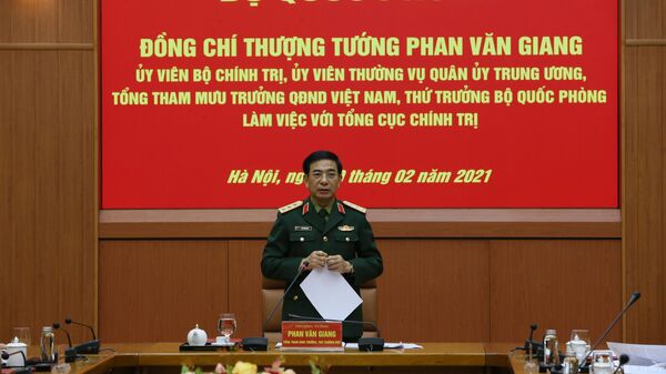 Thứ trưởng Bộ Quốc phòng Phan Văn Giang phát biểu tại buổi làm việc. - Sputnik Việt Nam