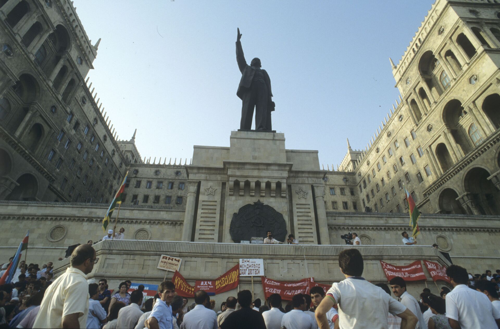 Còn lại bao nhiêu tượng đài Lenin trên thế giới? - Sputnik Việt Nam, 1920, 24.04.2021