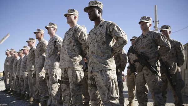 Thủy quân lục chiến Hoa Kỳ tại trại quân sự Shorab ở tỉnh Helmand, Afghanistan - Sputnik Việt Nam
