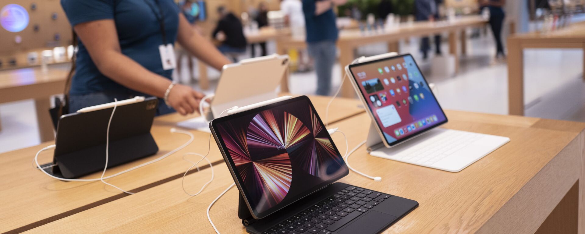 IPad Pro mới của Apple. - Sputnik Việt Nam, 1920, 08.12.2023