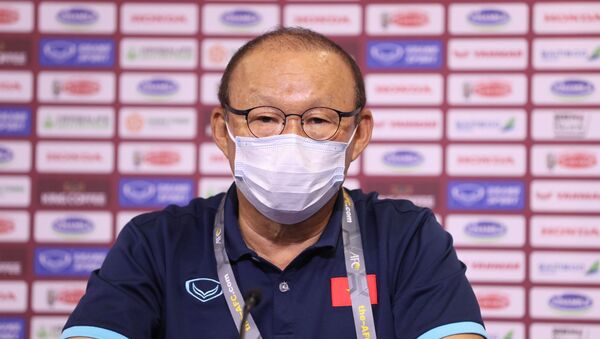 Vòng loại thứ 2 World Cup 2022 khu vực Châu Á: HLV Park Hang-seo đặt mục tiêu thắng UAE - Sputnik Việt Nam