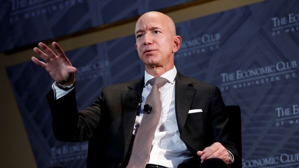 Tỷ phú và CEO cửa hàng trực tuyến Amazon Jeff Bezos - Sputnik Việt Nam