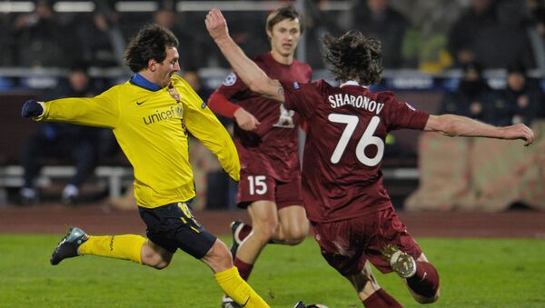 Messi trong trận đấu với câu lạc bộ bóng đá Rubin ở Kazan, Champions League, 2009 - Sputnik Việt Nam