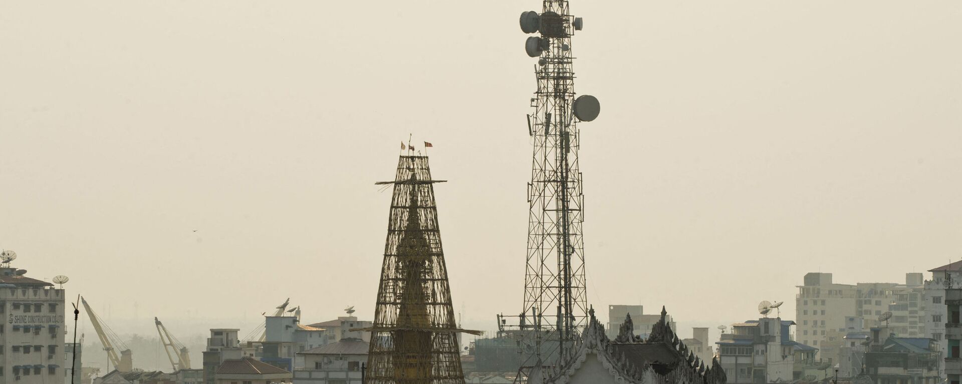 Tháp viễn thông ở Myanmar - Sputnik Việt Nam, 1920, 05.12.2021