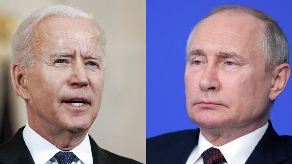Tổng thống Nga Vladimir Putin và Tổng thống  Hoa Kỳ Joe Biden - Sputnik Việt Nam