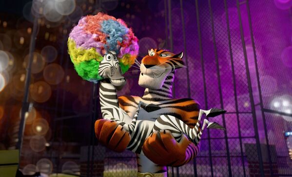 Cảnh trong phim Madagascar 3: Thần tượng châu Âu (Madagascar 3: Europe&#x27;s Most Wanted) (2012). Phần thứ ba của phim hoạt hình về bốn người không thể bắt chước, lần này họ lại lạc đường, nhầm lẫn Châu Mỹ với Châu Âu. - Sputnik Việt Nam