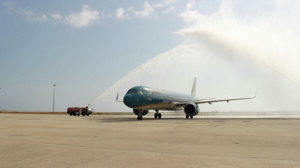 Máy bay mang số hiệu VN 1551 chở theo 138 hành khách từ Hà Nội đến Khánh Hòa trong sáng Mùng 1 Tết Nguyên đán Nhâm Dần - Sputnik Việt Nam