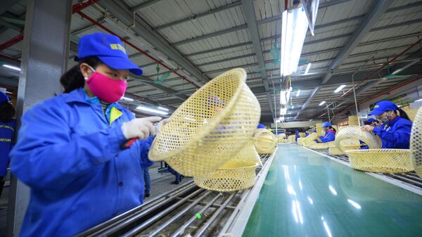 Thị trường lao động việc làm của Việt Nam quý I năm 2022 đã dần phục hồi trở lại cùng nền kinh tế thích ứng linh hoạt. - Sputnik Việt Nam