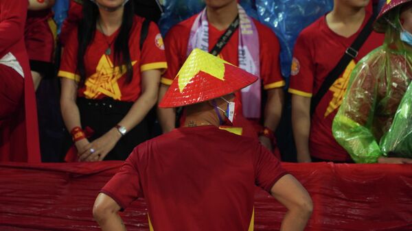 Các cổ động viên Việt Nam tại trận chung kết U23 Việt Nam - U23 Thái Lan  - Sputnik Việt Nam