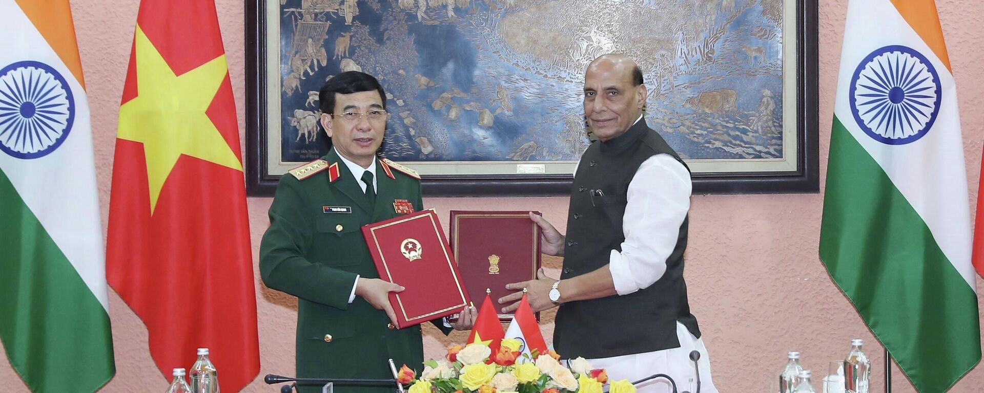 Bộ trưởng Quốc phòng Ấn Độ Rajnath Singh thăm chính thức Việt Nam. - Sputnik Việt Nam, 1920, 08.06.2022