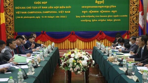 Cuộc họp hai Chủ tịch Ủy ban liên hợp biên giới Việt Nam-Campuchia, Campuchia-Việt Nam
 - Sputnik Việt Nam