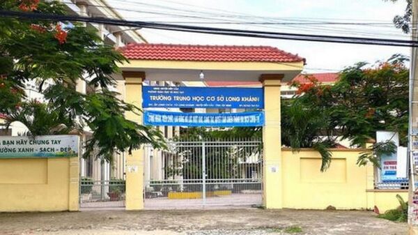Trường THCS Long Khánh nơi xảy ra vụ việc. - Sputnik Việt Nam