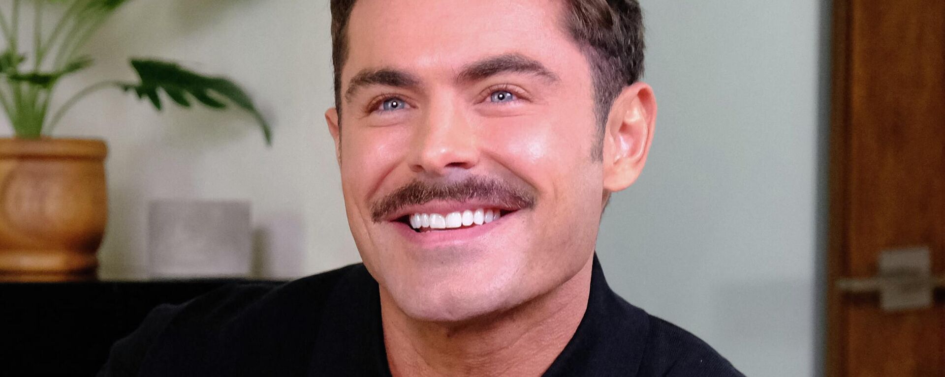 Diễn viên Mỹ Zac Efron - Sputnik Việt Nam, 1920, 19.08.2022