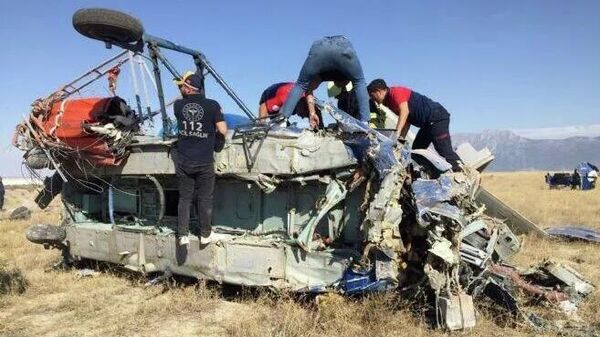 Vụ tai nạn trực thăng cứu hỏa của Nga ở Thổ Nhĩ Kỳ - Sputnik Việt Nam