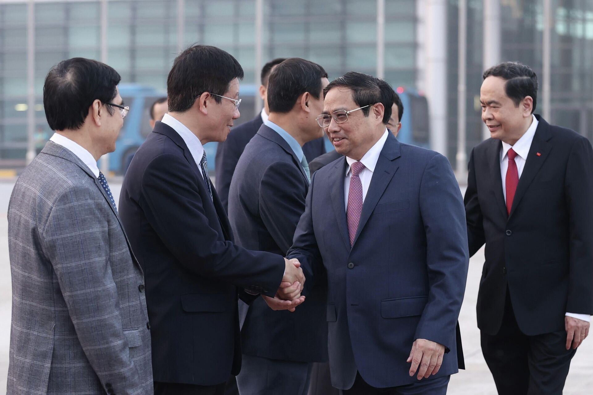 Thủ tướng Phạm Minh Chính lên đường thăm chính thức Campuchia và dự Hội nghị cấp cao ASEAN lần thứ 40, 41 - Sputnik Việt Nam, 1920, 08.11.2022