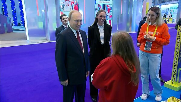 TT Putin nói liệu ông có tin vào ông già Noel không - Sputnik Việt Nam
