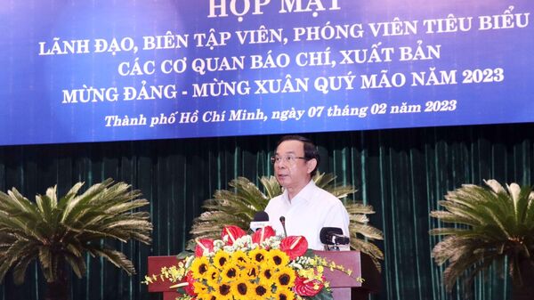 Ông Nguyễn Văn Nên, Ủy viên Bộ Chính trị, Bí thư Thành ủy Thành phố Hồ Chí Minh, phát biểu chỉ đạo tại buổi họp mặt.
 - Sputnik Việt Nam