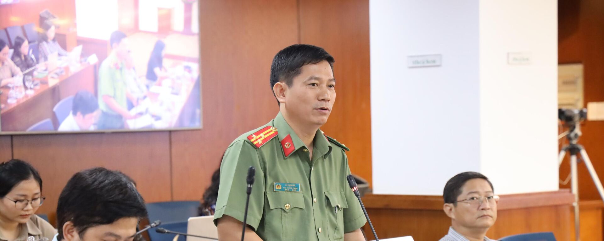 Thượng tá Lê Mạnh Hà cung cấp thông tin - Sputnik Việt Nam, 1920, 30.03.2023