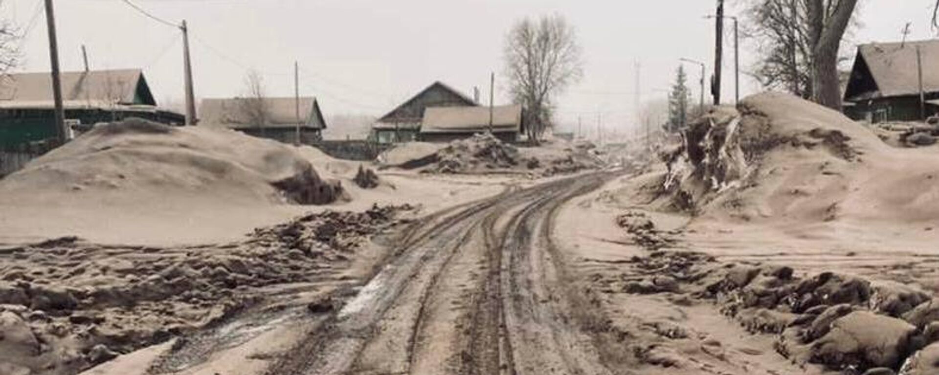 Núi lửa Shiveluch phun trào ở Kamchatka - Sputnik Việt Nam, 1920, 11.04.2023