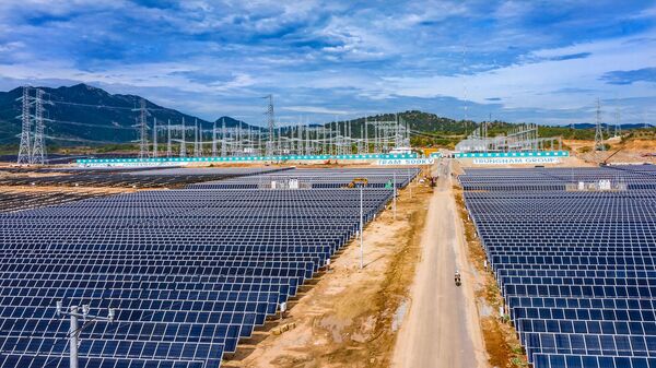 Nhà máy điện mặt trời  - Sputnik Việt Nam