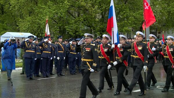 Diễu binh mừng chiến thắng được tổ chức tại các thành phố St. Petersburg, Novorossiysk và Sevastopol - Sputnik Việt Nam