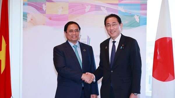 Thủ tướng Phạm Minh Chính hội đàm với Thủ tướng Nhật Bản Fumio Kishida - Sputnik Việt Nam