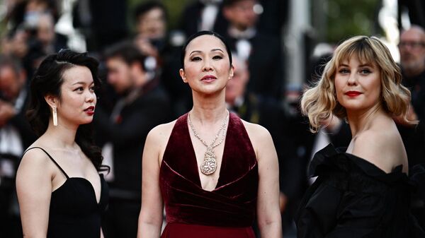 Nữ diễn viên Pháp gốc Việt Phạm Linh Đan tại Liên hoan phim Cannes lần thứ 76, Pháp - Sputnik Việt Nam