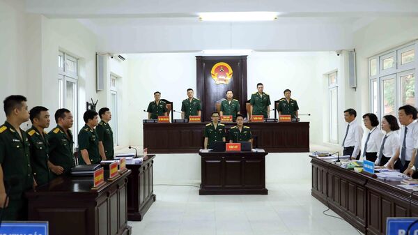 Xét xử sơ thẩm vụ án về tội tham ô tài sản tại Bộ Tư lệnh Cảnh sát biển Việt Nam - Sputnik Việt Nam
