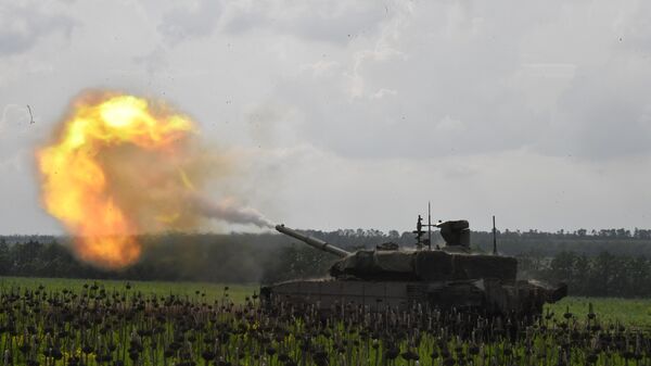 Xe tăng T-90-M Đột phá trong LNR - Sputnik Việt Nam