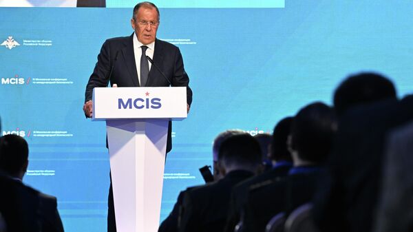 Ngoại trưởng Nga Sergei Lavrov phát biểu tại Hội nghị An ninh quốc tế Matxcova lần thứ XI - Sputnik Việt Nam