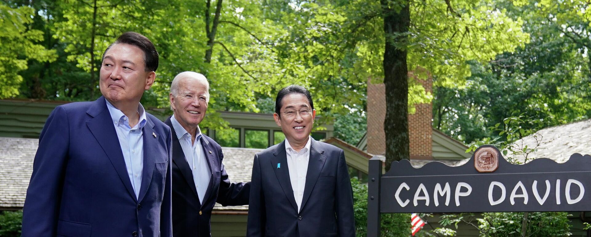 Cuộc gặp giữa Tổng thống Mỹ Joe Biden, Thủ tướng Nhật bản Fumio Kishida và Tổng thống Hàn Quốc Yoon Suk-yeol - Sputnik Việt Nam, 1920, 18.08.2023