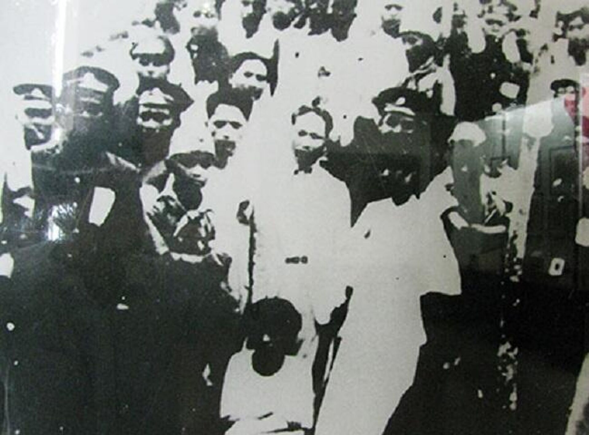 Tám đoàn viên đầu tiên của Đoàn Thanh niên Cộng sản ở Việt Nam - Sputnik Việt Nam, 1920, 14.09.2023