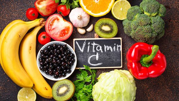Rau và trái cây có chứa vitamin C - Sputnik Việt Nam