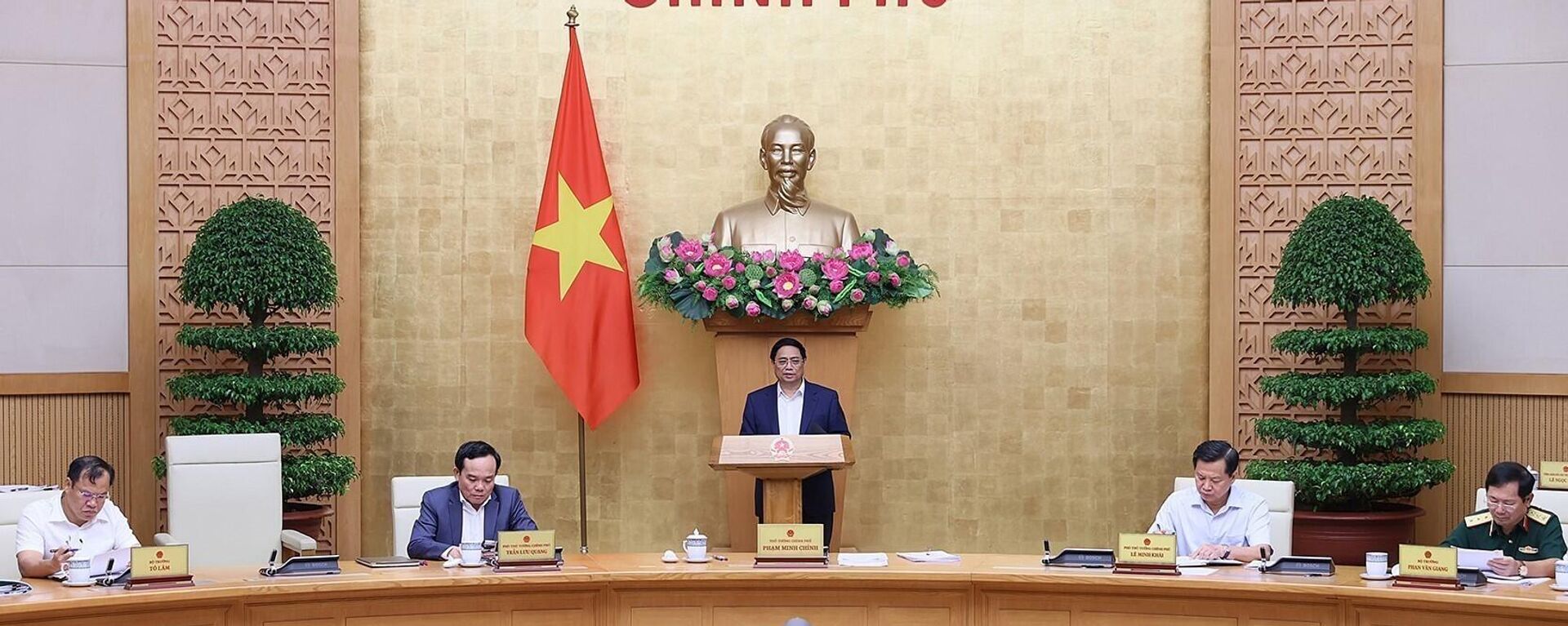 Thủ tướng Phạm Minh Chính chủ trì họp chuyên đề về xây dựng pháp luật tháng 9/2023 - Sputnik Việt Nam, 1920, 28.09.2023