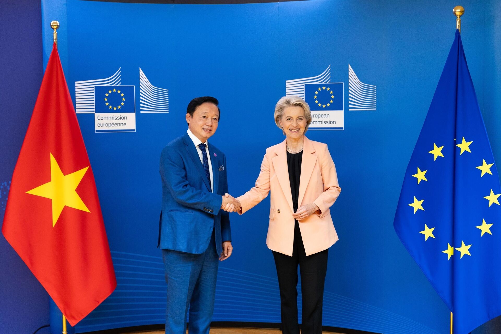 Phó Thủ tướng Trần Hồng Hà và Chủ tịch EC Ursula von der Leyen - Sputnik Việt Nam, 1920, 26.10.2023