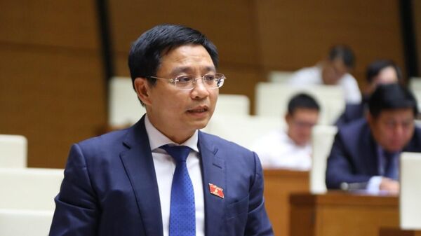 Bộ trưởng Bộ Giao thông vận tải Nguyễn Văn Thắng trả lời chất vấn - Sputnik Việt Nam