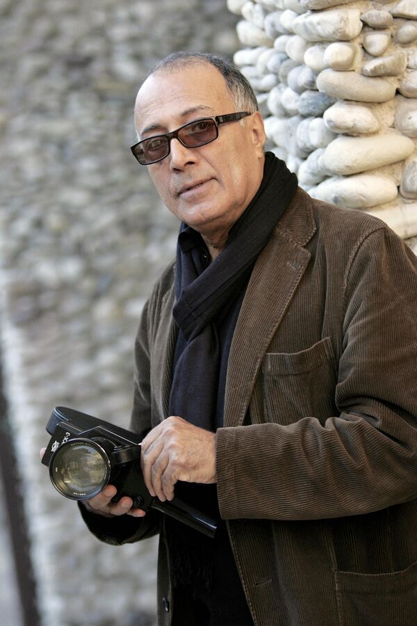 Đạo diễn và biên kịch phim Iran Abbas Kiarostami - Sputnik Việt Nam