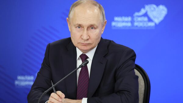 Tổng thống Putin gặp những người đứng đầu các đô thị chủ thể cấu thành Liên bang Nga - Sputnik Việt Nam