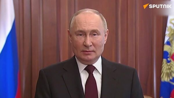“Mỗi lá phiếu đều có giá trị”. Tổng thống Nga gửi thông điệp tới nhân dân trước cuộc bầu cử - Sputnik Việt Nam