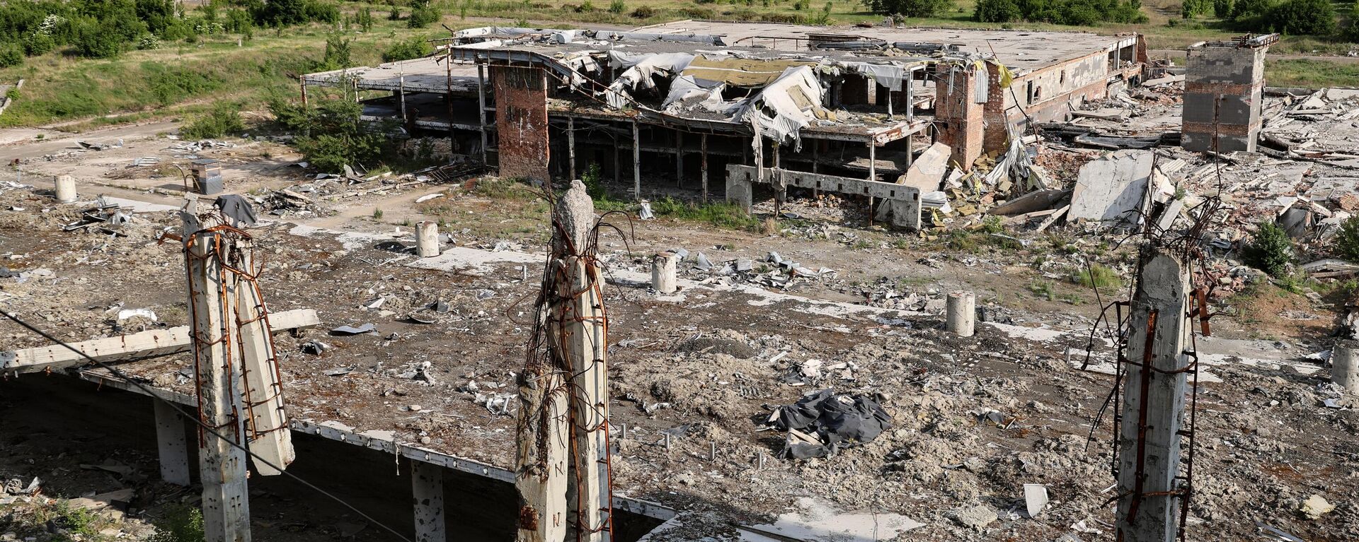 Sân bay Donetsk bị phá hủy - Sputnik Việt Nam, 1920, 26.05.2024