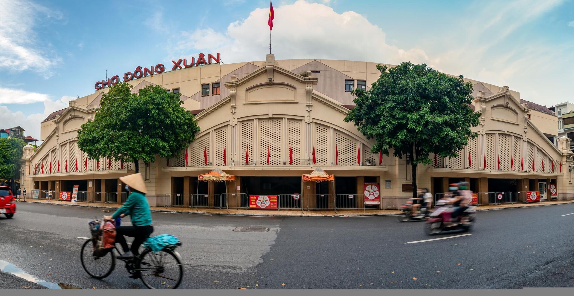 Chợ đêm Đồng Xuân (Hà Nội) - Sputnik Việt Nam, 1920, 07.06.2024