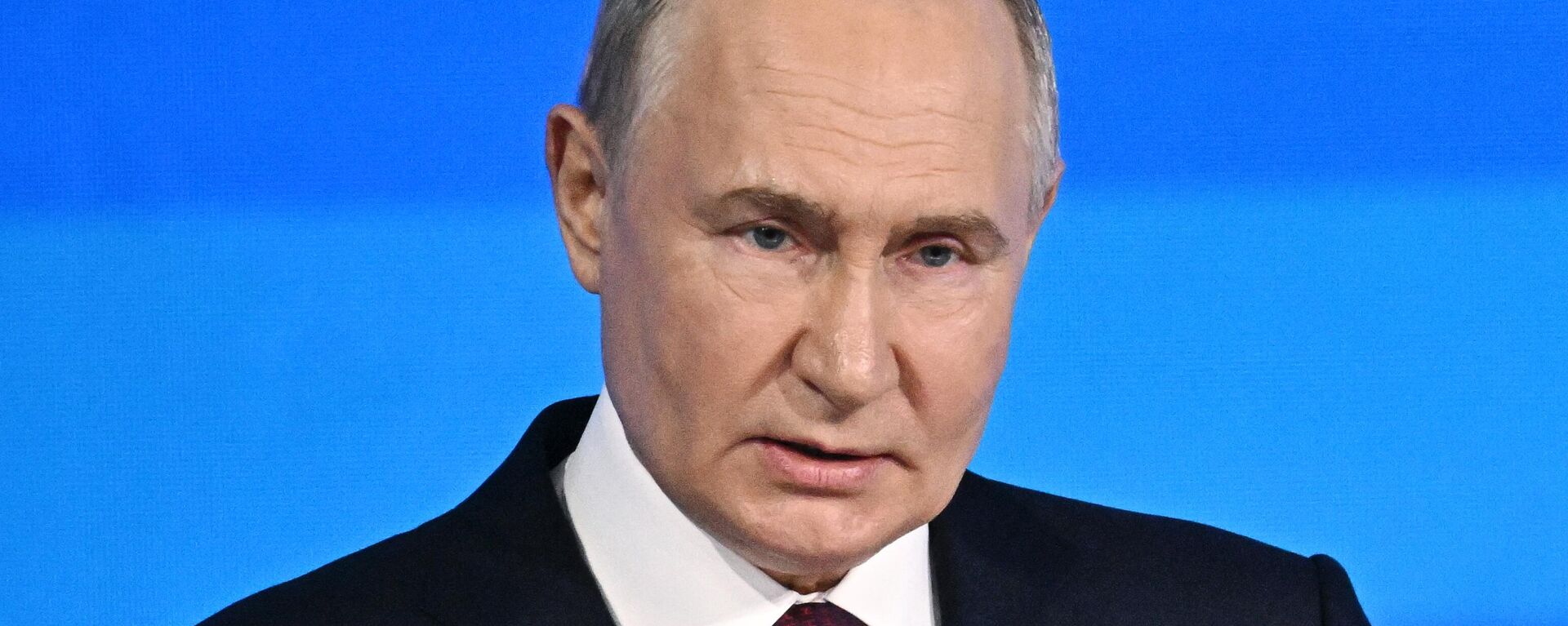 Tổng thống Nga Putin phát biểu tại phiên họp toàn thể SPIEF-2024 - Sputnik Việt Nam, 1920, 07.06.2024