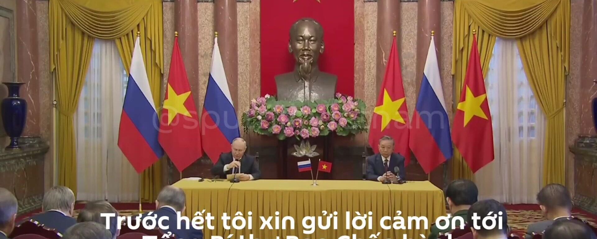 Ông Putin cảm ơn sự đón tiếp nồng nhiệt của Việt Nam - Sputnik Việt Nam, 1920, 20.06.2024