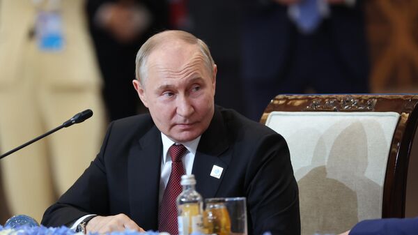 Tổng thống Putin: Nga có quyền bắt đầu phát triển và sản xuất hệ thống tên lửa tầm trung và tầm ngắn