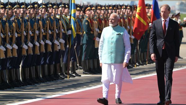 Thủ tướng Ấn Độ đã tới Nga