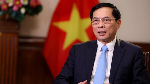 Bộ trưởng Ngoại giao trả lời phỏng vấn về chuyến thăm cấp Nhà nước tới Lào và Campuchia của Chủ tịch nước Tô Lâm - Sputnik Việt Nam