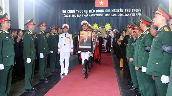 Lễ viếng, lễ truy điệu và lễ an táng Tổng Bí thư Nguyễn Phú Trọng - Sputnik Việt Nam